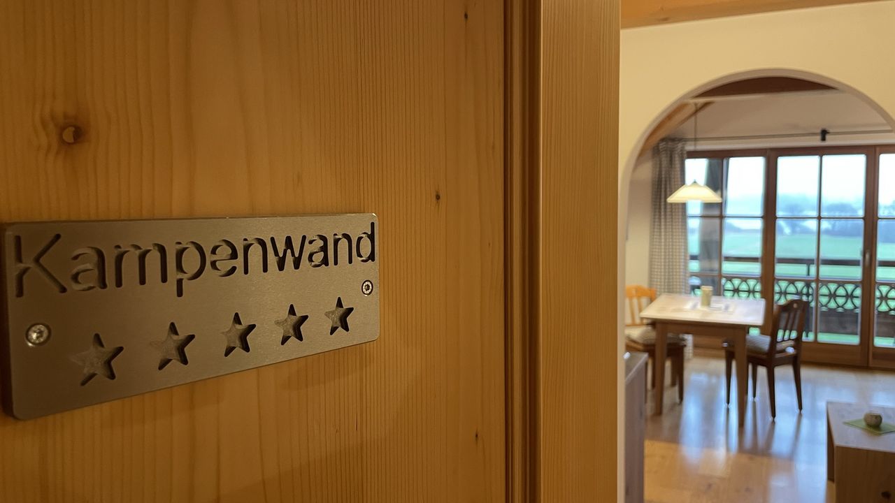 Hereinspaziert! Hereinspaziert!